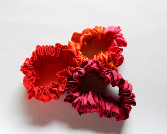 Stephany Set Of 3 Silk Scrunchies - Republic of Mode